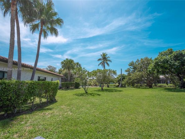 510 Birchwood Way, Weston FL 33326