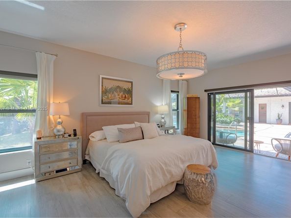 510 Birchwood Way, Weston FL 33326