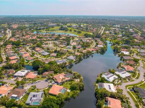 510 Birchwood Way, Weston FL 33326