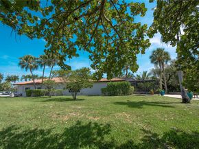 510 Birchwood Way, Weston FL 33326