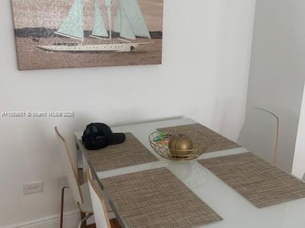 830 10th St 1, Miami Beach FL 33139