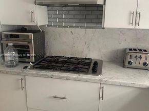 830 10th St 1, Miami Beach FL 33139