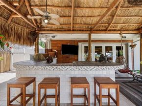 21280 NE 23rd Ave, Miami FL 33180