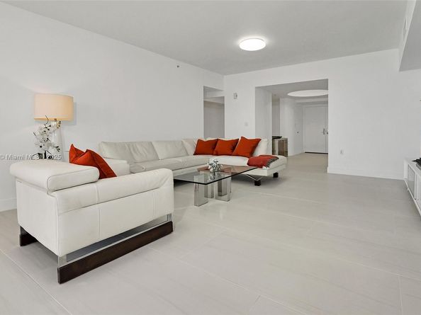 16275 Collins Ave 801, Sunny Isles Beach FL 33160