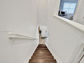 4002 Poinciana Ln, Hollywood FL 33021