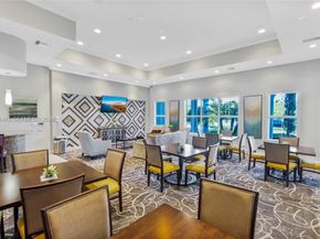 4002 Poinciana Ln, Hollywood FL 33021