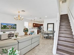 4002 Poinciana Ln, Hollywood FL 33021