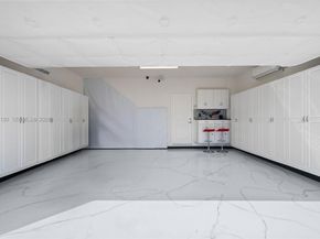 160 SE 23rd Ter, Homestead FL 33033