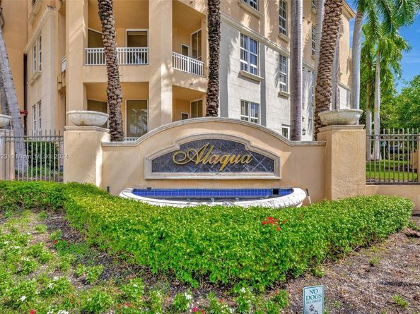 3001 NE 185th St 114, Aventura FL 33180
