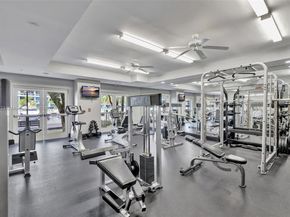 3001 NE 185th St 114, Aventura FL 33180