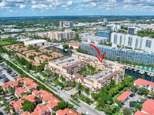 3001 NE 185th St 114, Aventura FL 33180