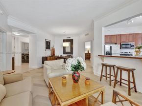 3001 NE 185th St 114, Aventura FL 33180