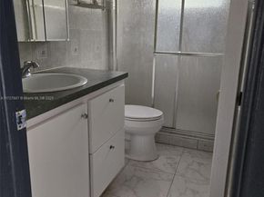 160 NE 203rd Ter 18, Miami Gardens FL 33179