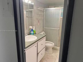 160 NE 203rd Ter 18, Miami Gardens FL 33179