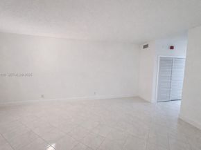 1431 S 14th Ave 118, Hollywood FL 33020