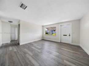 2520 NW 2nd Dr, Pompano Beach FL 33064