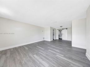 2520 NW 2nd Dr, Pompano Beach FL 33064