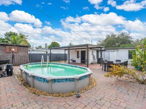 411 N 61st Ave, Hollywood FL 33024