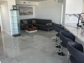 1000 W Island Blvd 1710, Aventura FL 33160