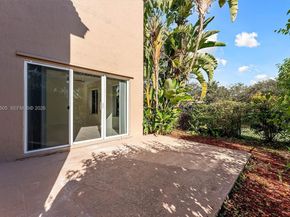 1784 SW 110th Ter, Davie FL 33324