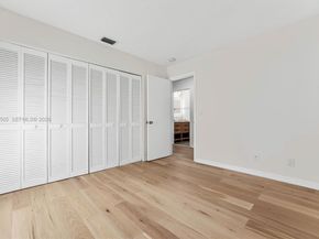 1784 SW 110th Ter, Davie FL 33324