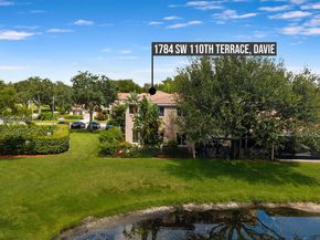 1784 SW 110th Ter, Davie FL 33324