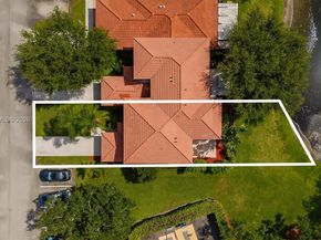 1784 SW 110th Ter, Davie FL 33324