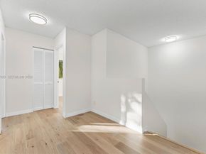 1784 SW 110th Ter, Davie FL 33324