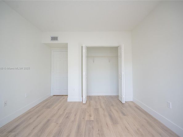 2406 Centergate Dr 202, Miramar FL 33025
