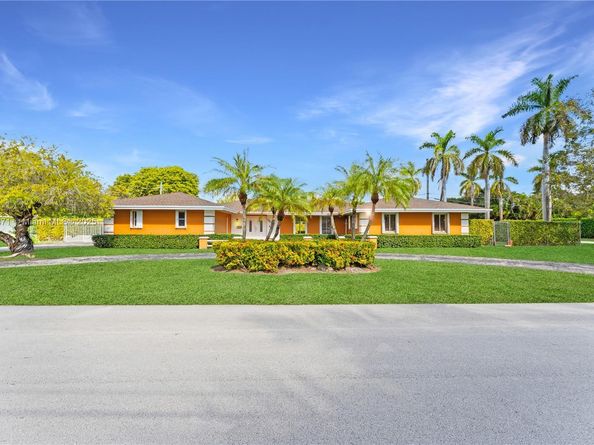 7205 SW 109th Ter, Pinecrest FL 33156