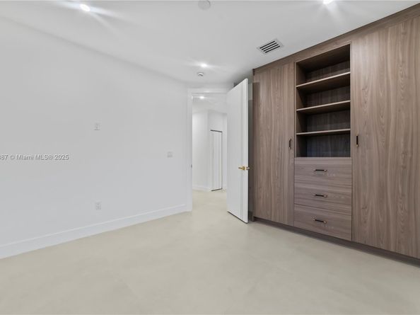 14514 SW 161st Ct, Miami FL 33196