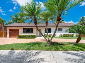 Undisclosed Address #A11899461, Miami FL 33157