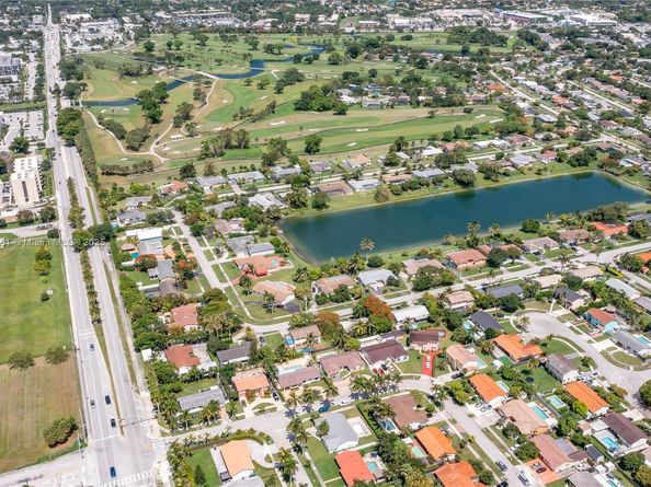 Undisclosed Address #A11899461, Miami FL 33157