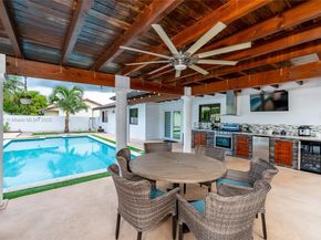 Undisclosed Address #A11899461, Miami FL 33157