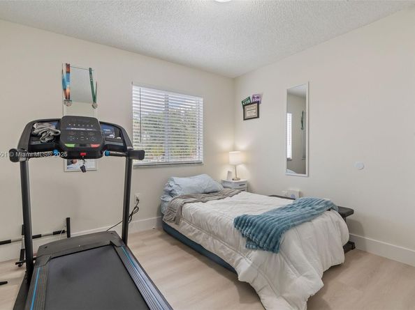 14152 SW 154th Ct, Miami FL 33196