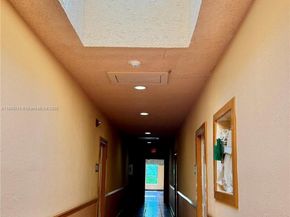 934 Michigan Ave 304, Miami Beach FL 33139