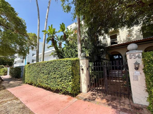 934 Michigan Ave 304, Miami Beach FL 33139