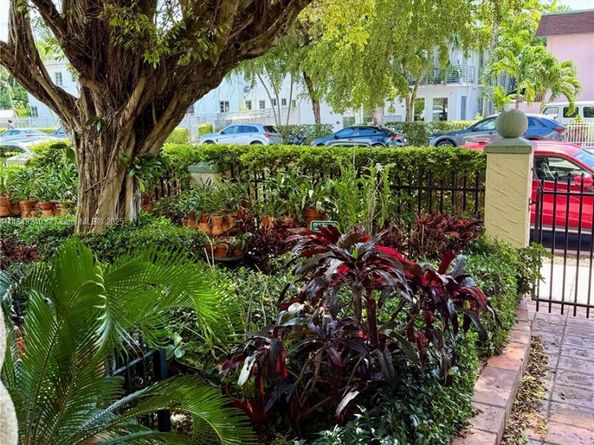 934 Michigan Ave 304, Miami Beach FL 33139