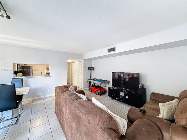 3611 SW 117th Ave 10207, Miami FL 33175