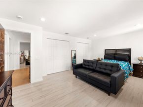 2174 Quail Roost Dr, Weston FL 33327