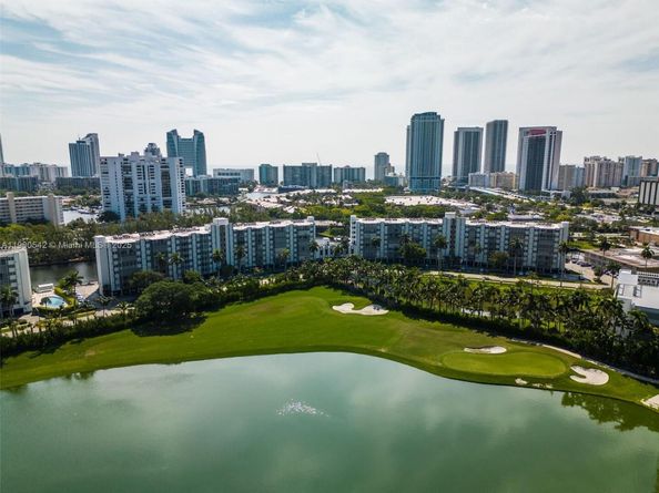 300 Diplomat Pkwy 518, Hallandale Beach FL 33009