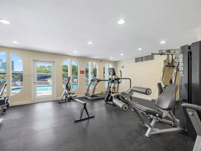 300 Diplomat Pkwy 518, Hallandale Beach FL 33009