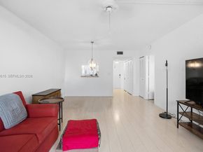 6870 Royal Palm Blvd 209M, Margate FL 33063