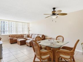 1825 S Ocean Dr 811, Hallandale Beach FL 33009