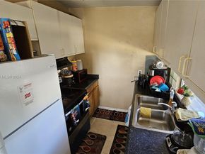 155 NW 30th Ter, Fort Lauderdale FL 33311