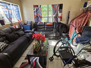 155 NW 30th Ter, Fort Lauderdale FL 33311