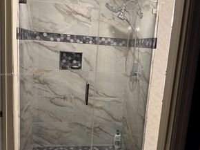 2926 NW 191st Ln, Miami Gardens FL 33056