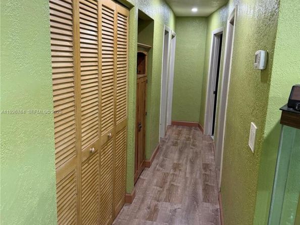 2926 NW 191st Ln, Miami Gardens FL 33056