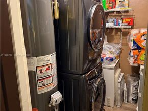 2926 NW 191st Ln, Miami Gardens FL 33056