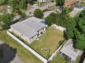 2001 N 22nd Ave, Hollywood FL 33020